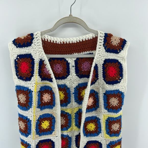 Vintage handmade parlors granny square crocheted open front vest - Picture 2 of 5